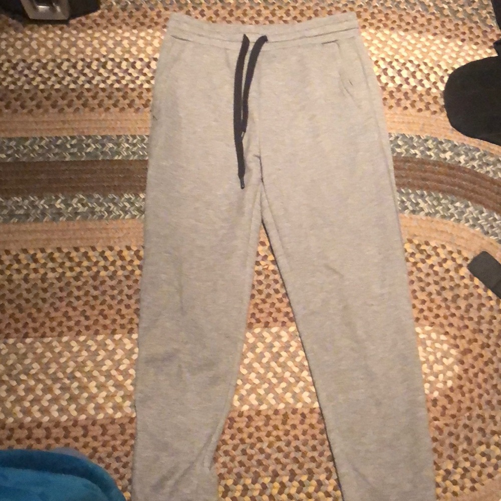 Men’s sweatpants